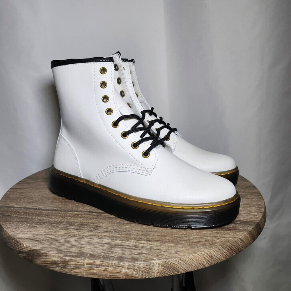 Doc Martens White Zavala Combat Lace-Up Ankle Boots Women’s 9 / Men’s 8